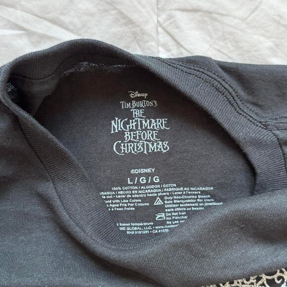 Nightmare before christmas black graphic tee sz L true love romantic gothic - Picture 6 of 8